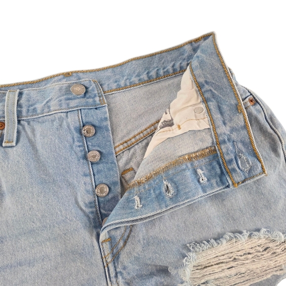 Levi’s 501 Distressed High Rise Button Fly Denim Cutoff Shorts Women’s W29 - Picture 2 of 8